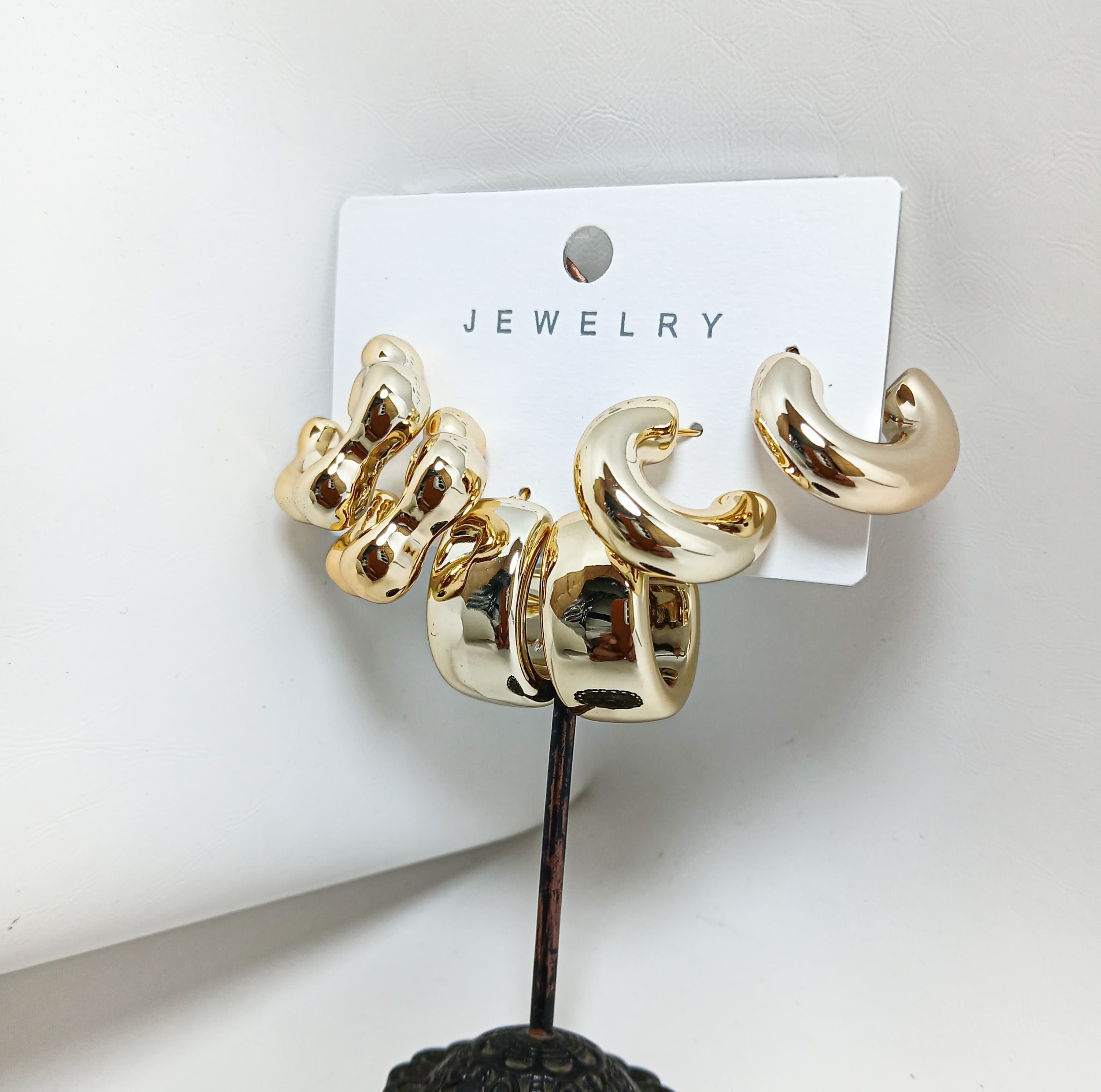 Premium Multiple Earrings AJ081301351