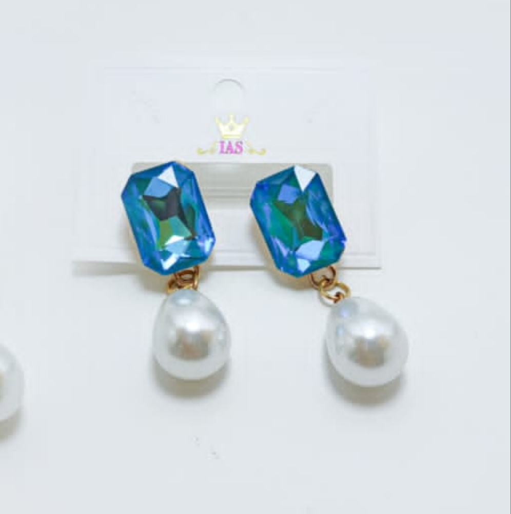 Rectangular x Pearl AJ082001313