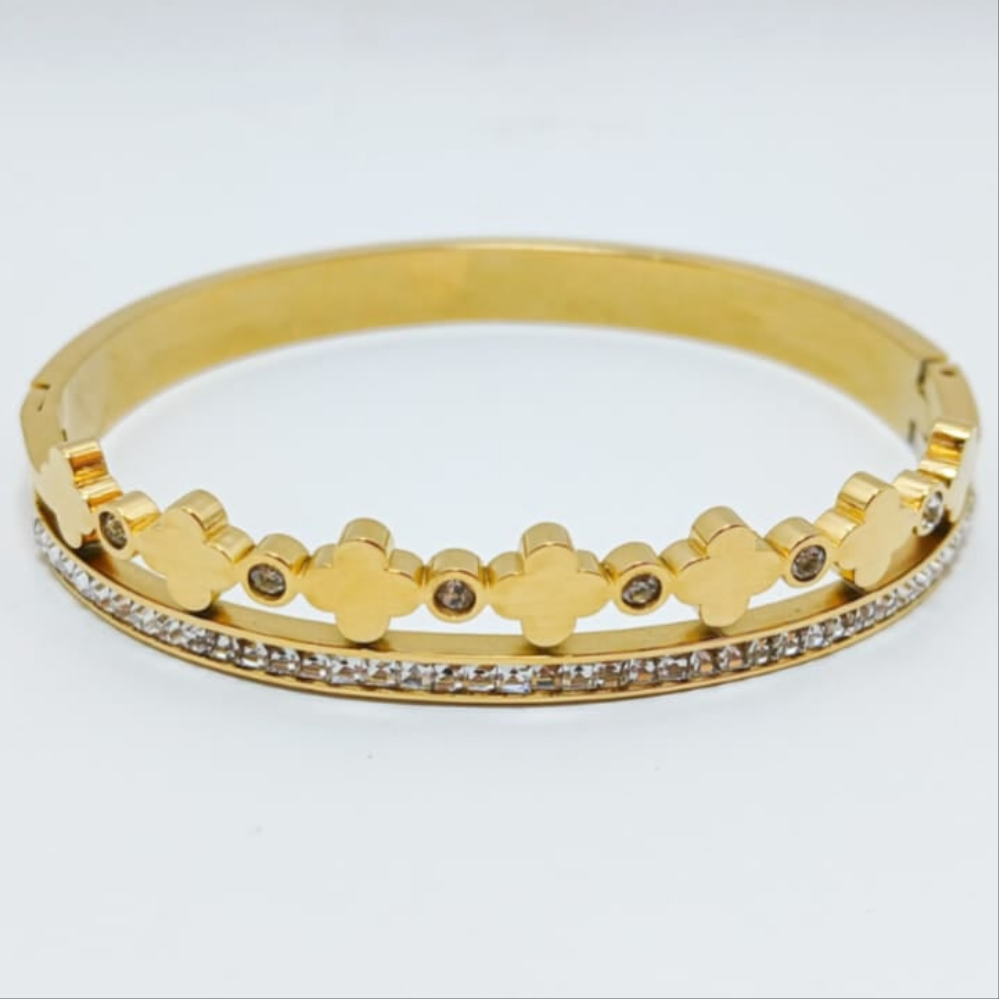 Gold Crown Handcuff/ Bangle AJ08182312