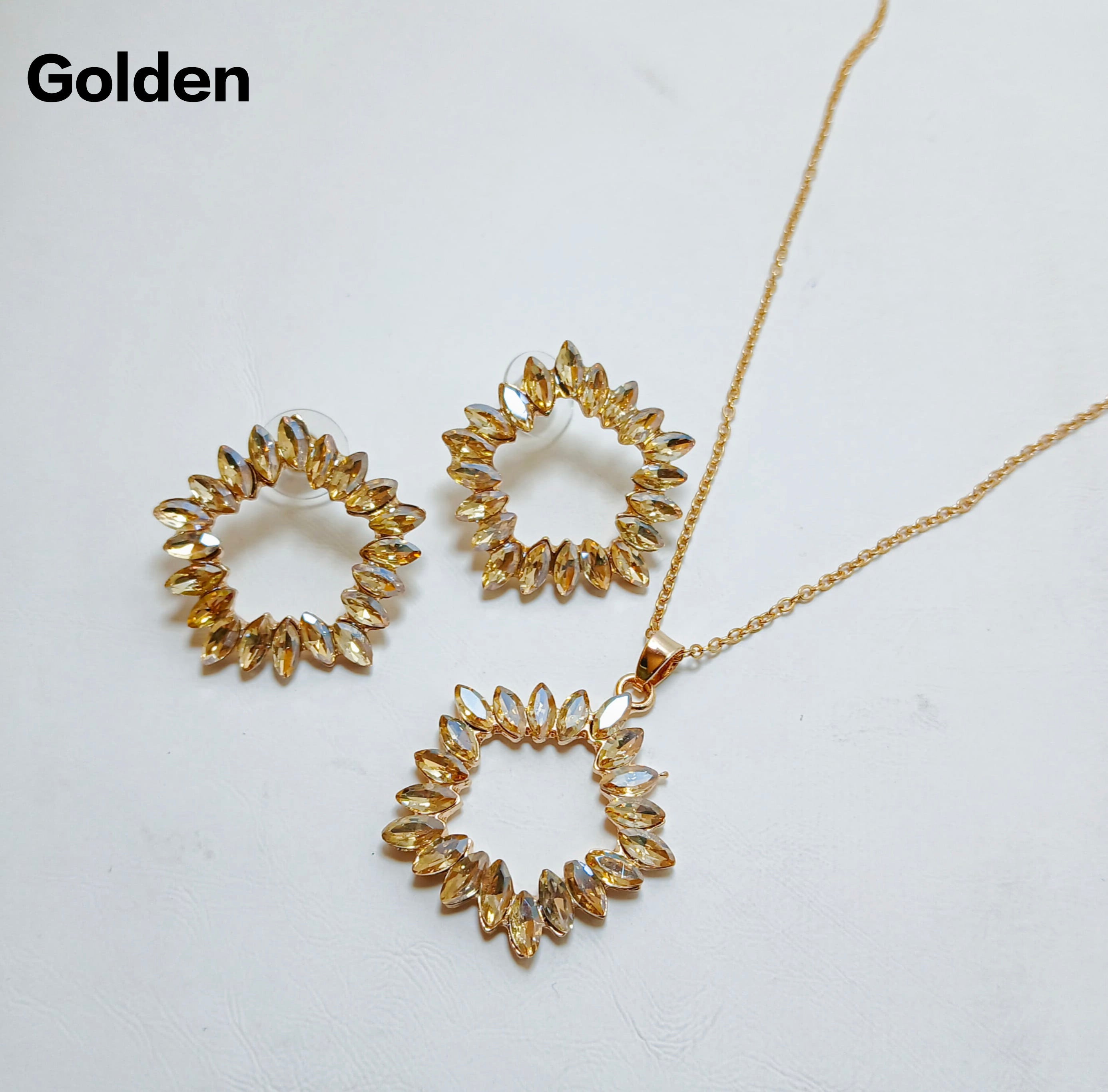 Premium Circle Zircon Pendant & Earrings AJ082610031