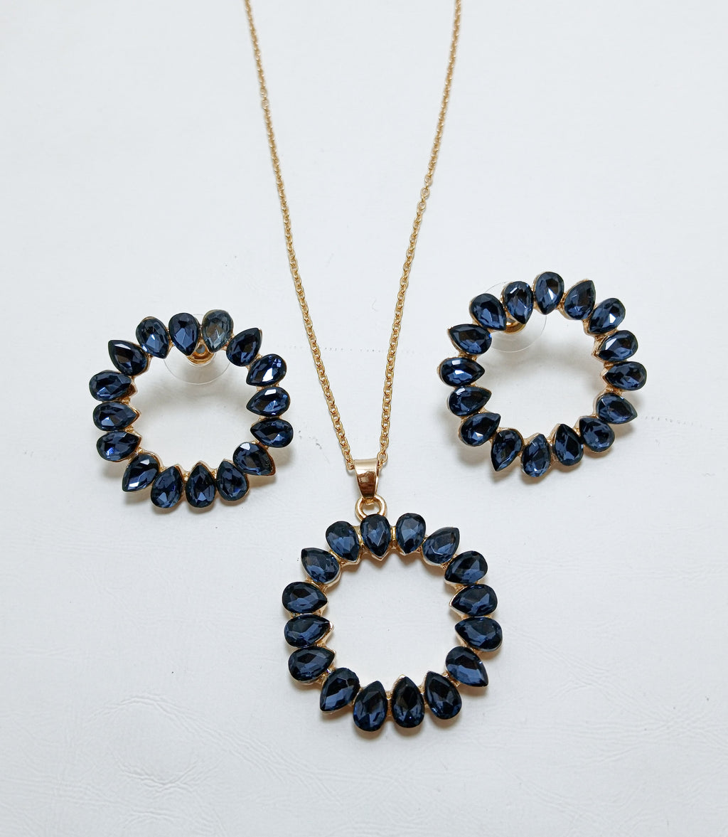 Premium Circle Zircon Pendant & Earrings AJ082610032